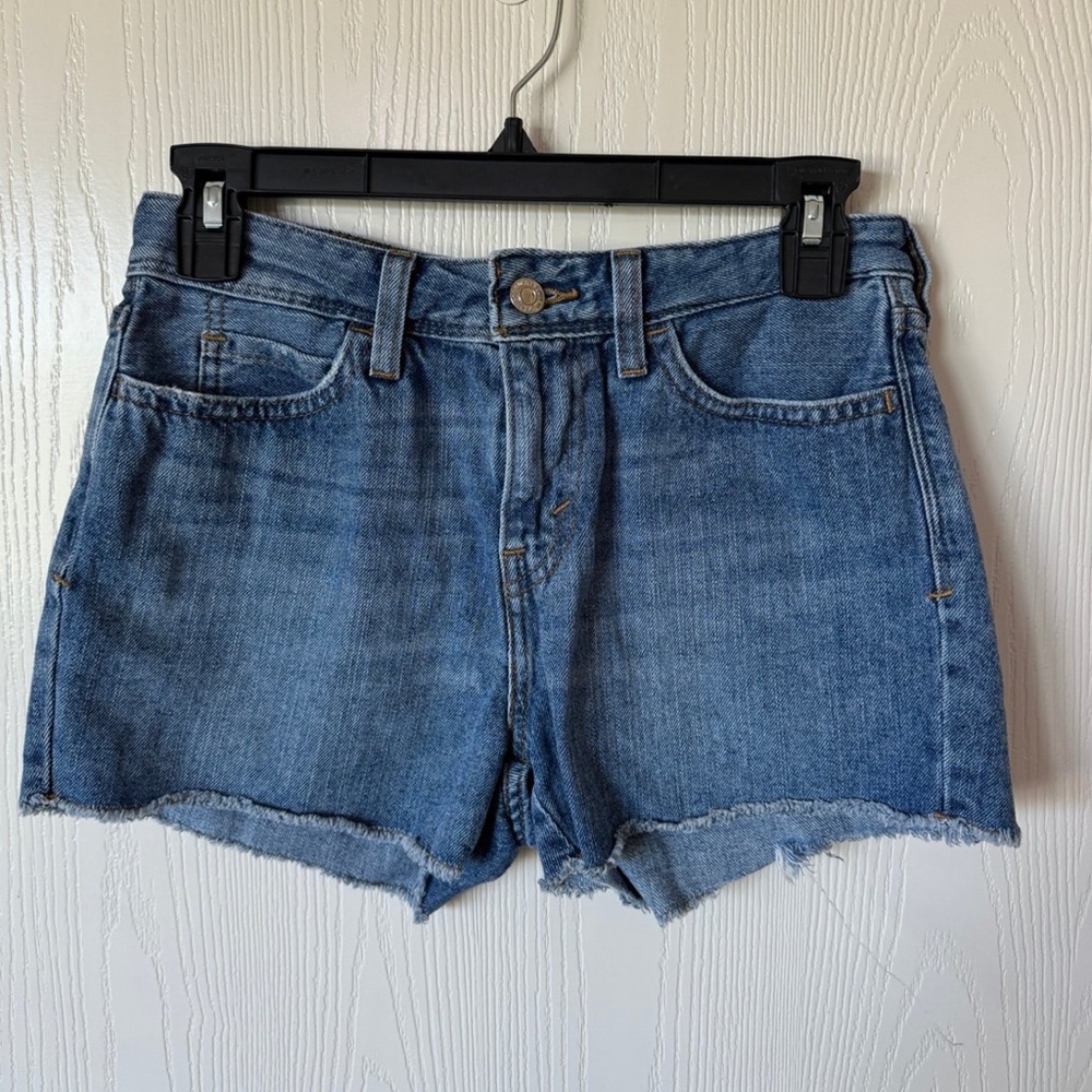 Levi’s shorts